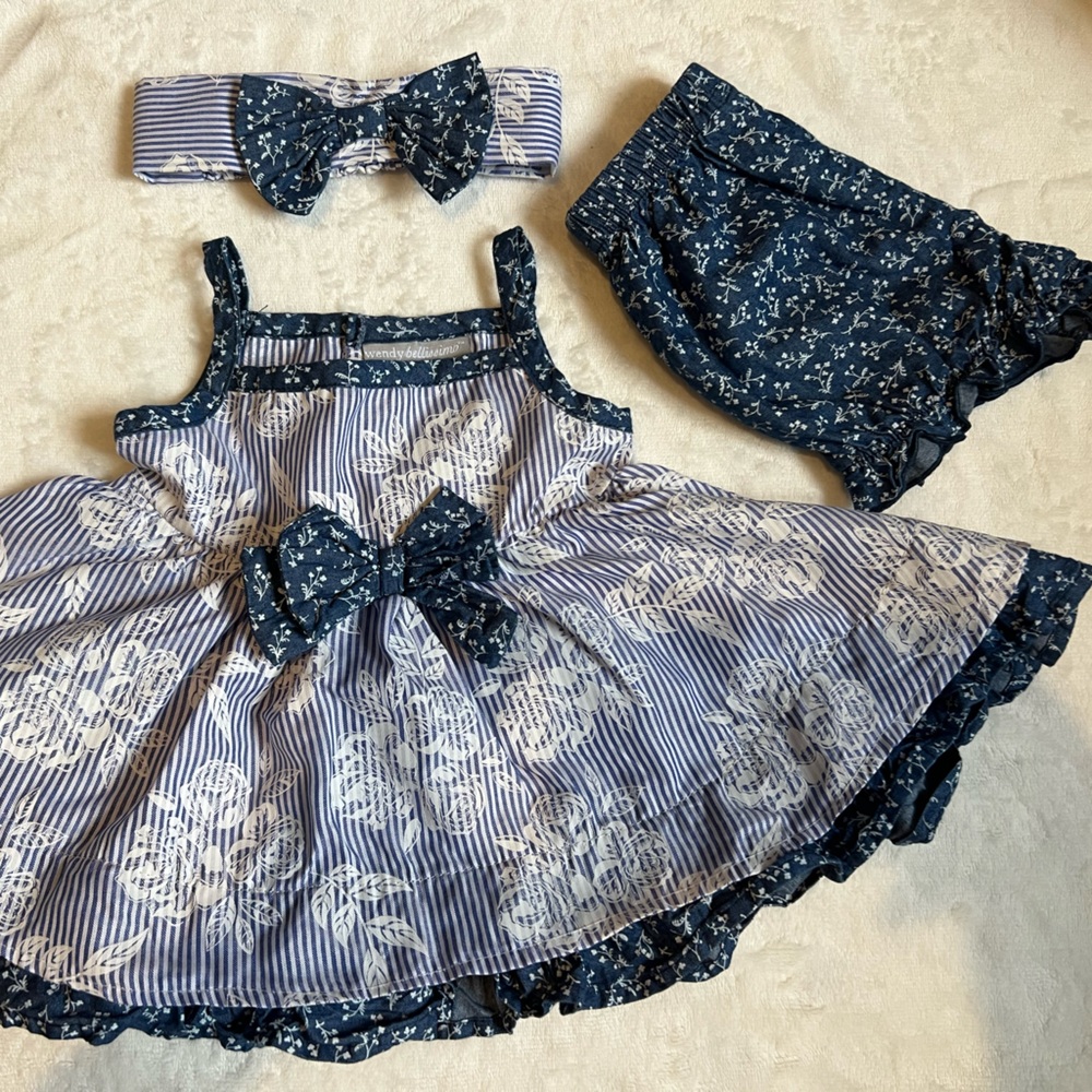 Wendy Bellissimo Navy and White Striped Baby Outfit